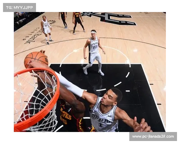 火箭谋划交易特雷杨基德续约达拉斯文班亚马身高再创新纪录